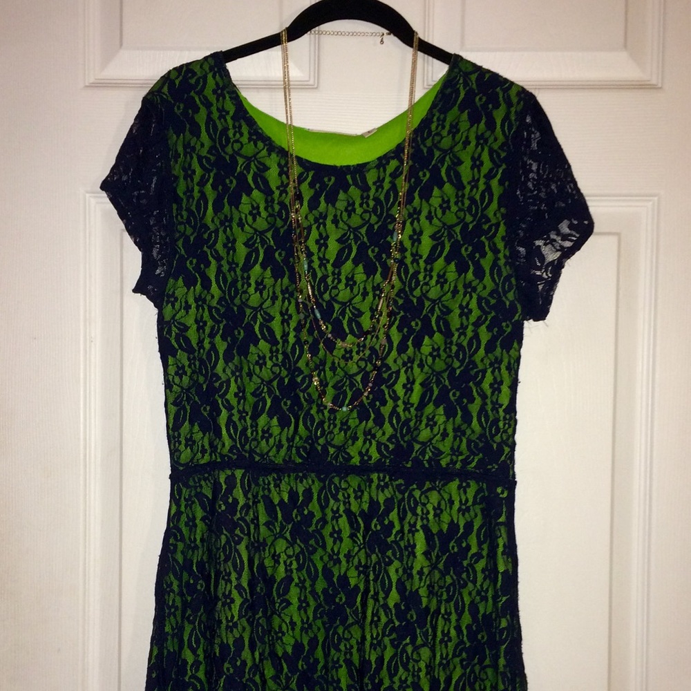 Navy Lace Party Dress